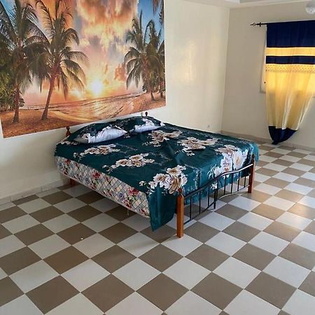 Studio 2 Meuble A Ouakam Comico Дакар Екстериор снимка